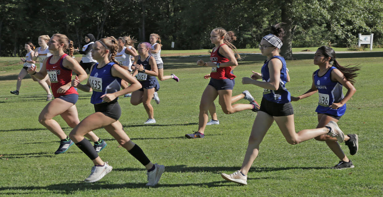 Runners Compete at Seminole Valley Stampede