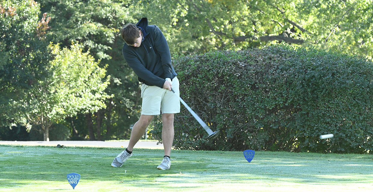 Men's Golf Places Fourth in Heart Preview