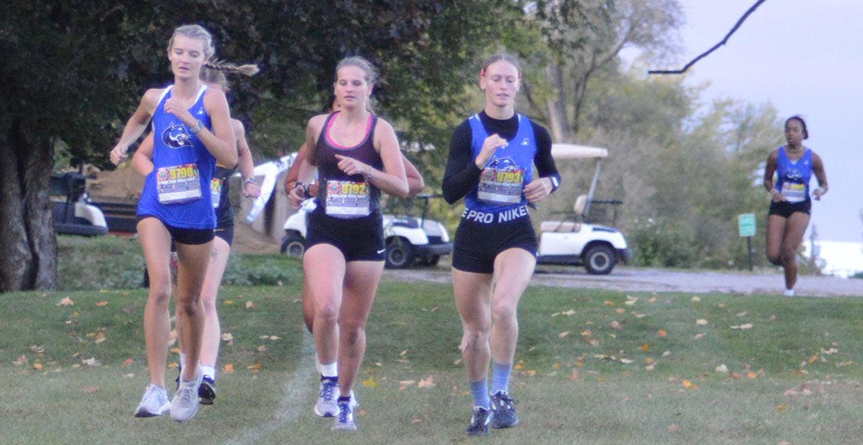 Women's Cross Country Tunes Up for Conference Championships with Run at St. Louis Cross Country Classic